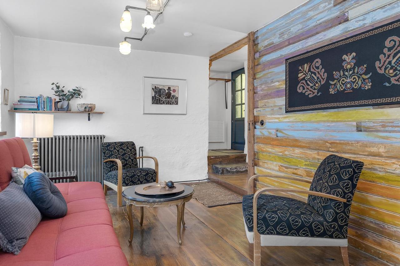 Rustic Retreat In The Center Of Reykjavik Apartment Bagian luar foto