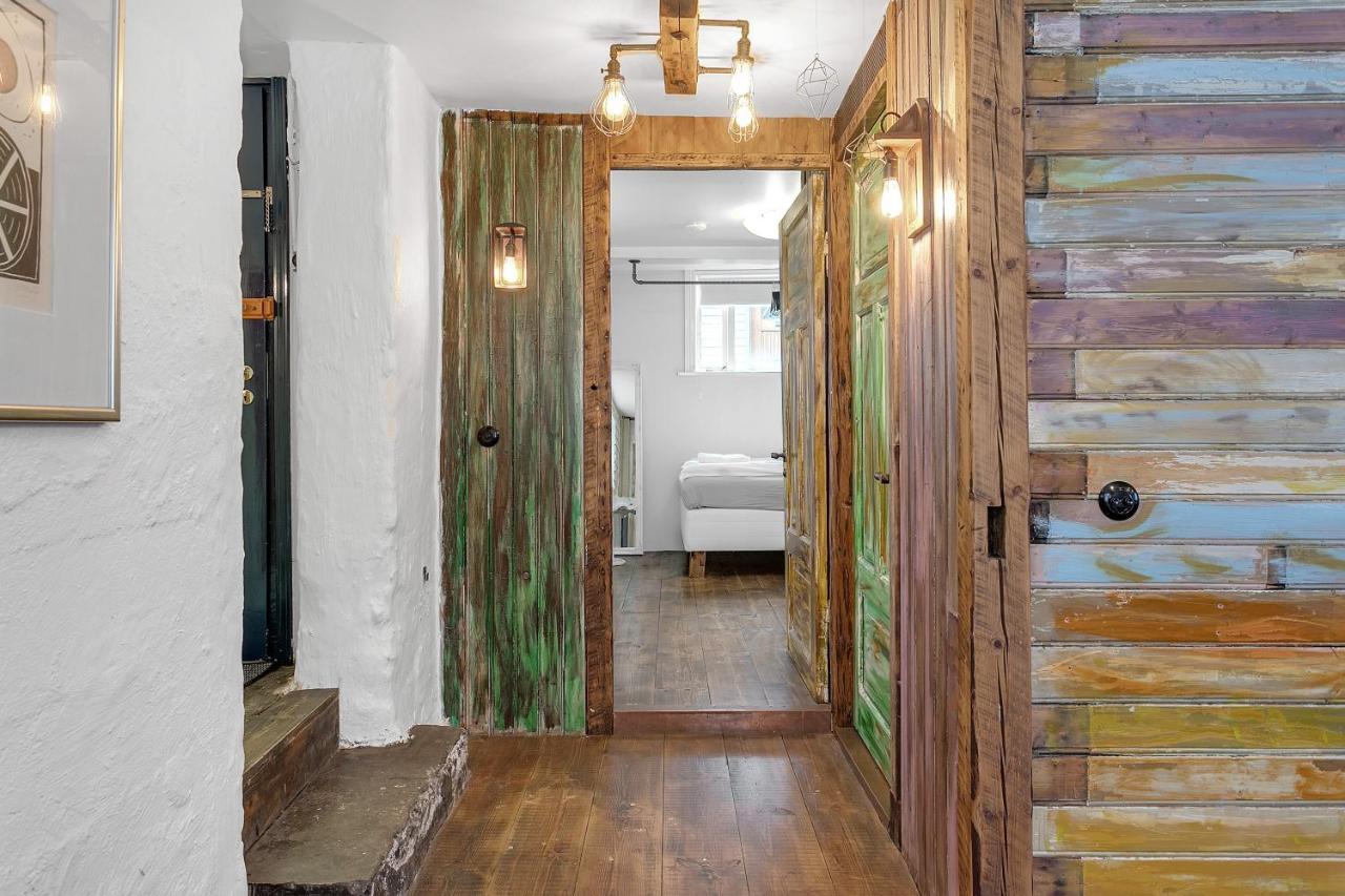 Rustic Retreat In The Center Of Reykjavik Apartment Bagian luar foto